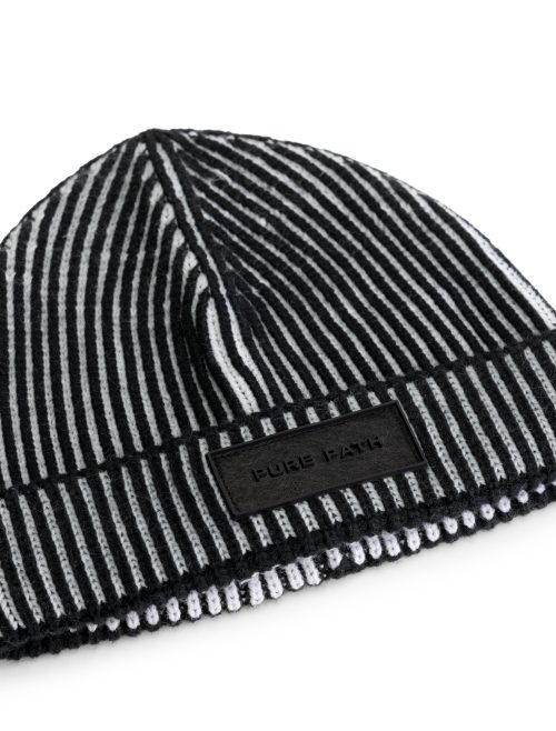 PURE PATH LOGO BADGE BEANIE