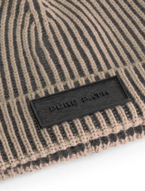 PURE PATH LOGO BADGE BEANIE