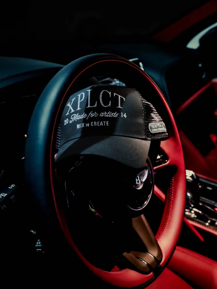 XPLCT STUDIOS CARBON CAP