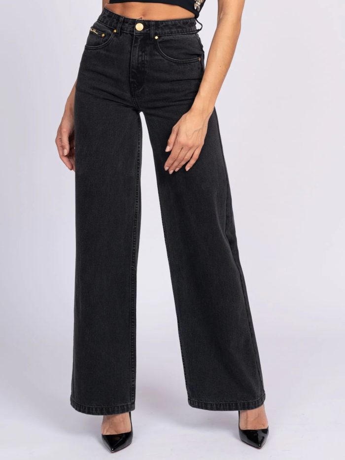 NIKKIE ERODE WIDE LEG JEANS